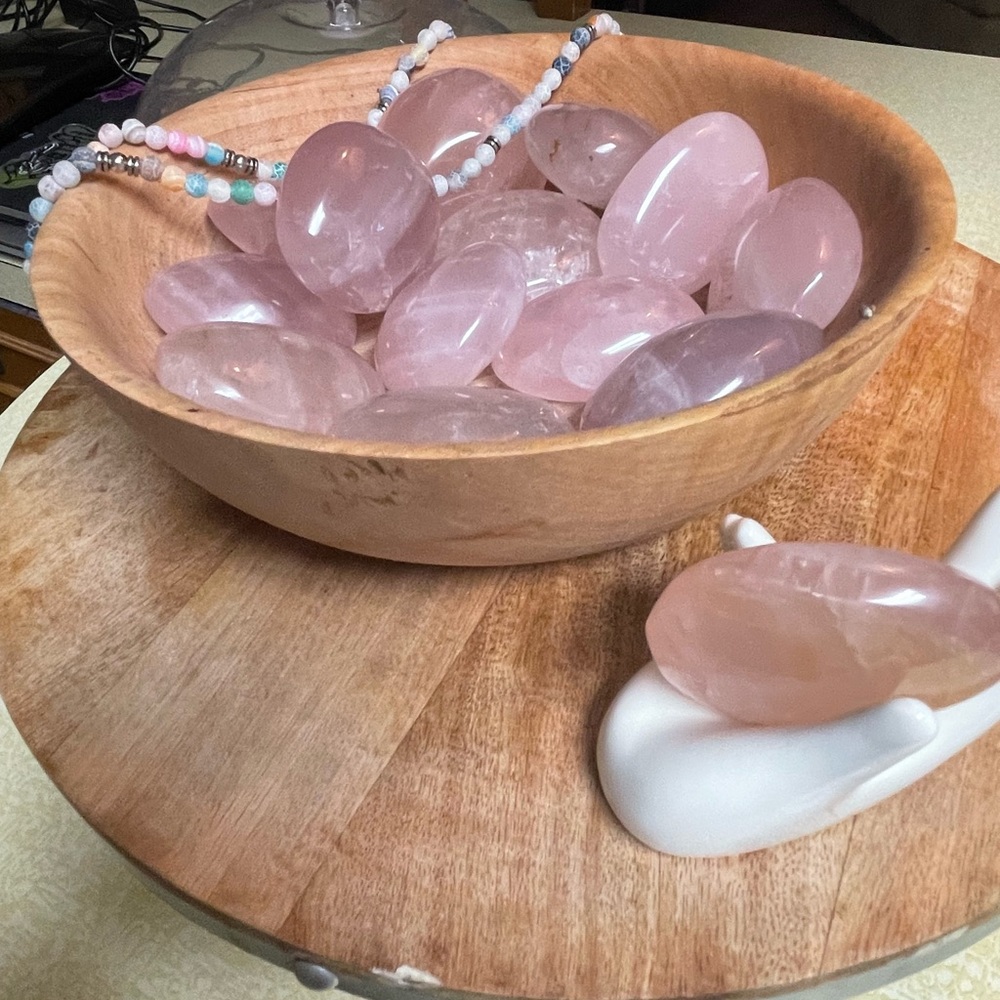 Rose Quartz Palm Stone